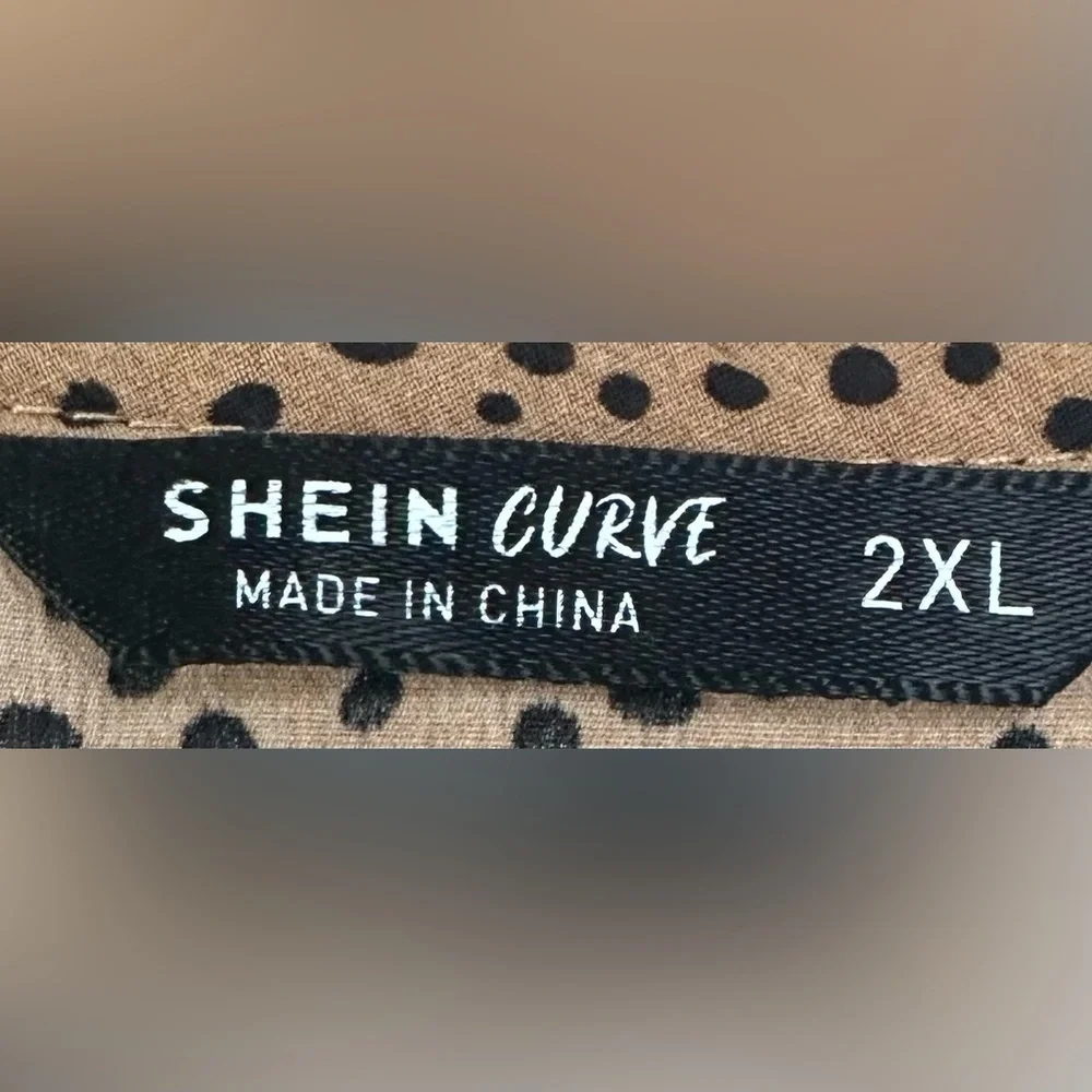 SHEIN CURVE size 2XL brown with black dots v-neck, short sleeved dress. - Picture 6 of 7